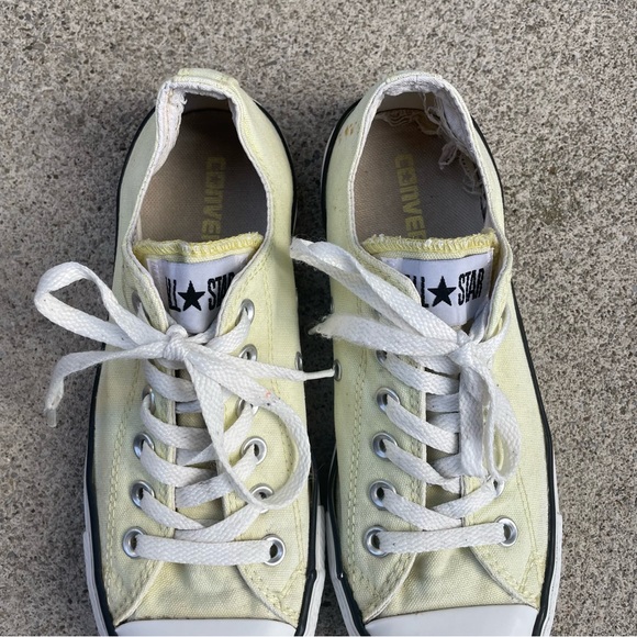 Pale Yellow Converse - Picture 9 of 9